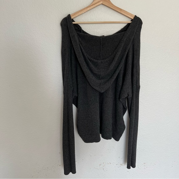 Urban Outfitters BDG Grey Pullover Sweater Ribbed Sleeves - Picture 5 of 5